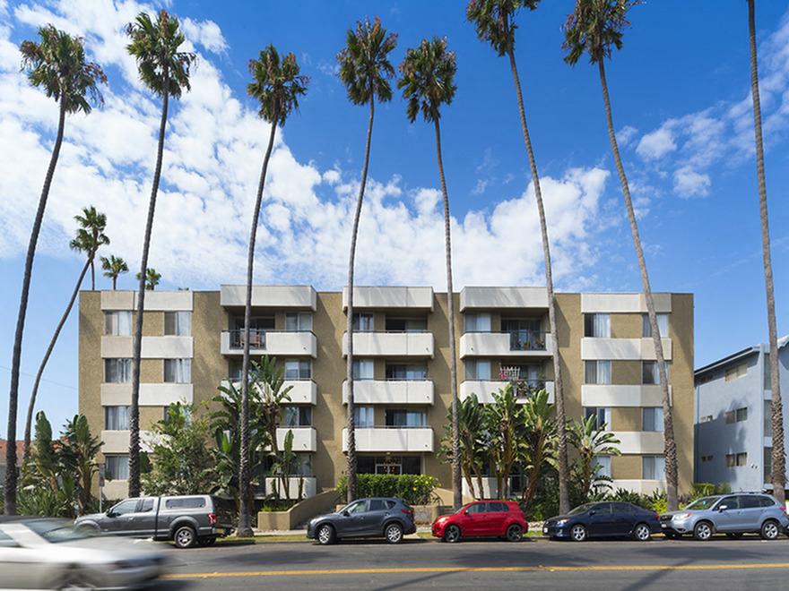 Ocean Palms and Palisades Image 31